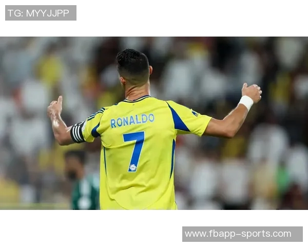 梅西38岁122天破890球大关超越C罗成历史最快最年轻球员