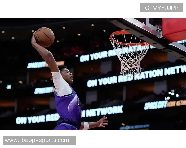 弗拉格今日表现出色砍下33分9板9助期待在圣诞节赢得更多比赛